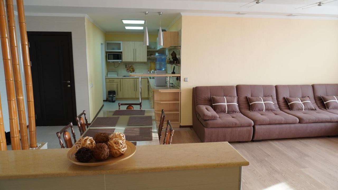 Sunrise Apartments Triumph Astana Luaran gambar