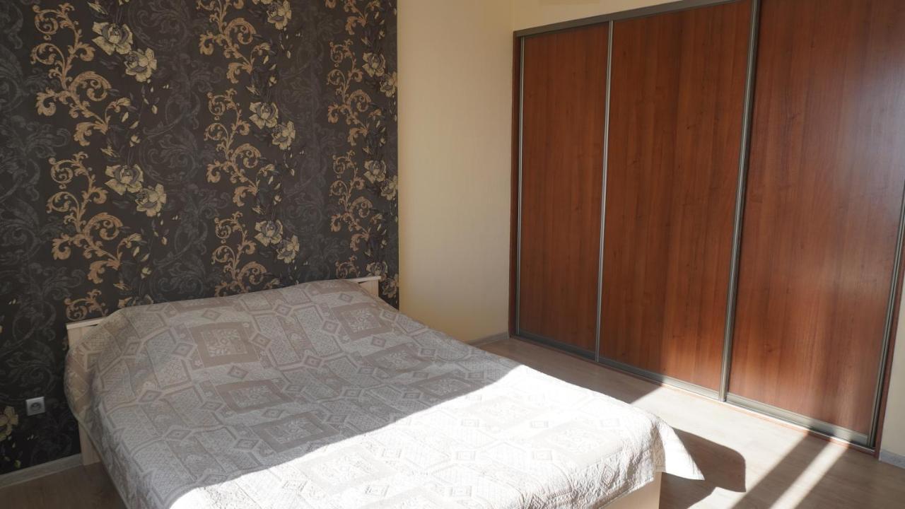 Sunrise Apartments Triumph Astana Luaran gambar